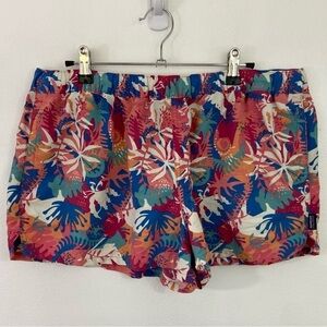 Patagonia Barely Baggies Shorts Waratah Pink Reef 2.5” Sz XL Outdoor Preppy
